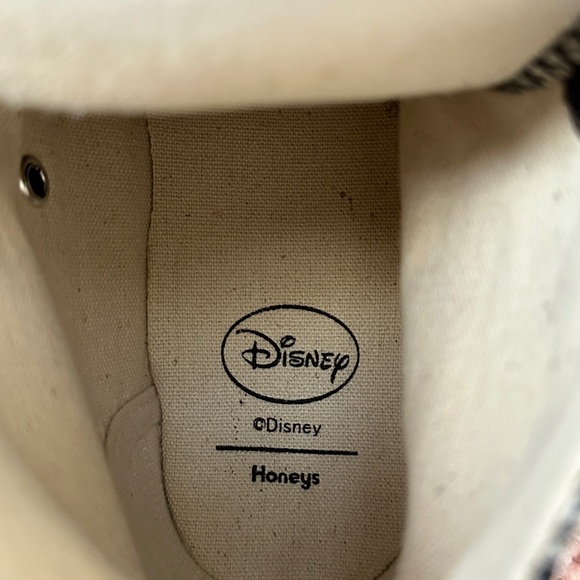 Japanese brand Honeys x Disney collaboration high top sneaker, black, US size 6 - Picture 9 of 9